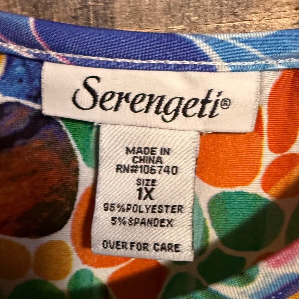 Serengeti Women's Colorful Butterfly Blouse - Picture 4 of 4